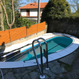 Réparez les dommages de votre piscine rapidement et efficacement avec un service professionnel Vesoul